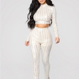 Fashion nova Drink up pant set new with tags